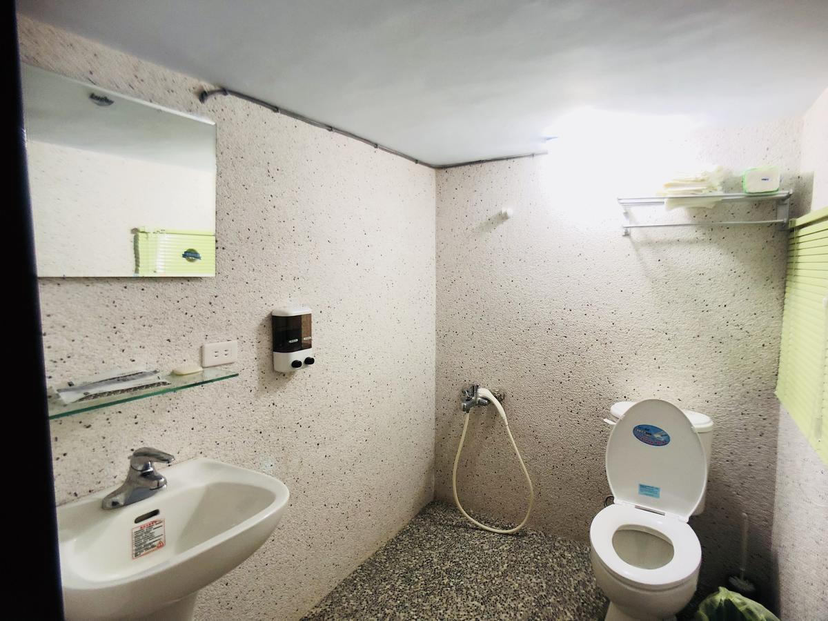Zhongxing Hotel Tongluo Екстериор снимка