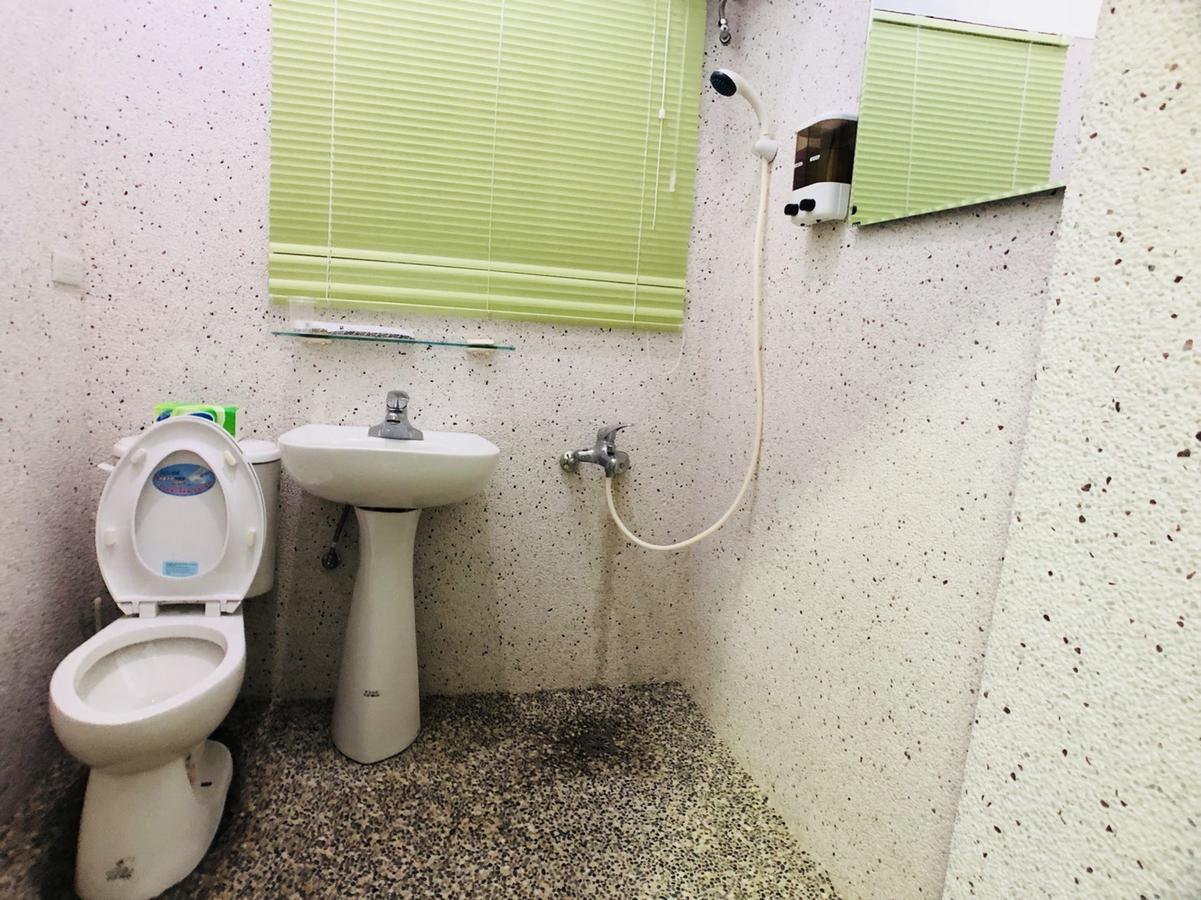 Zhongxing Hotel Tongluo Екстериор снимка